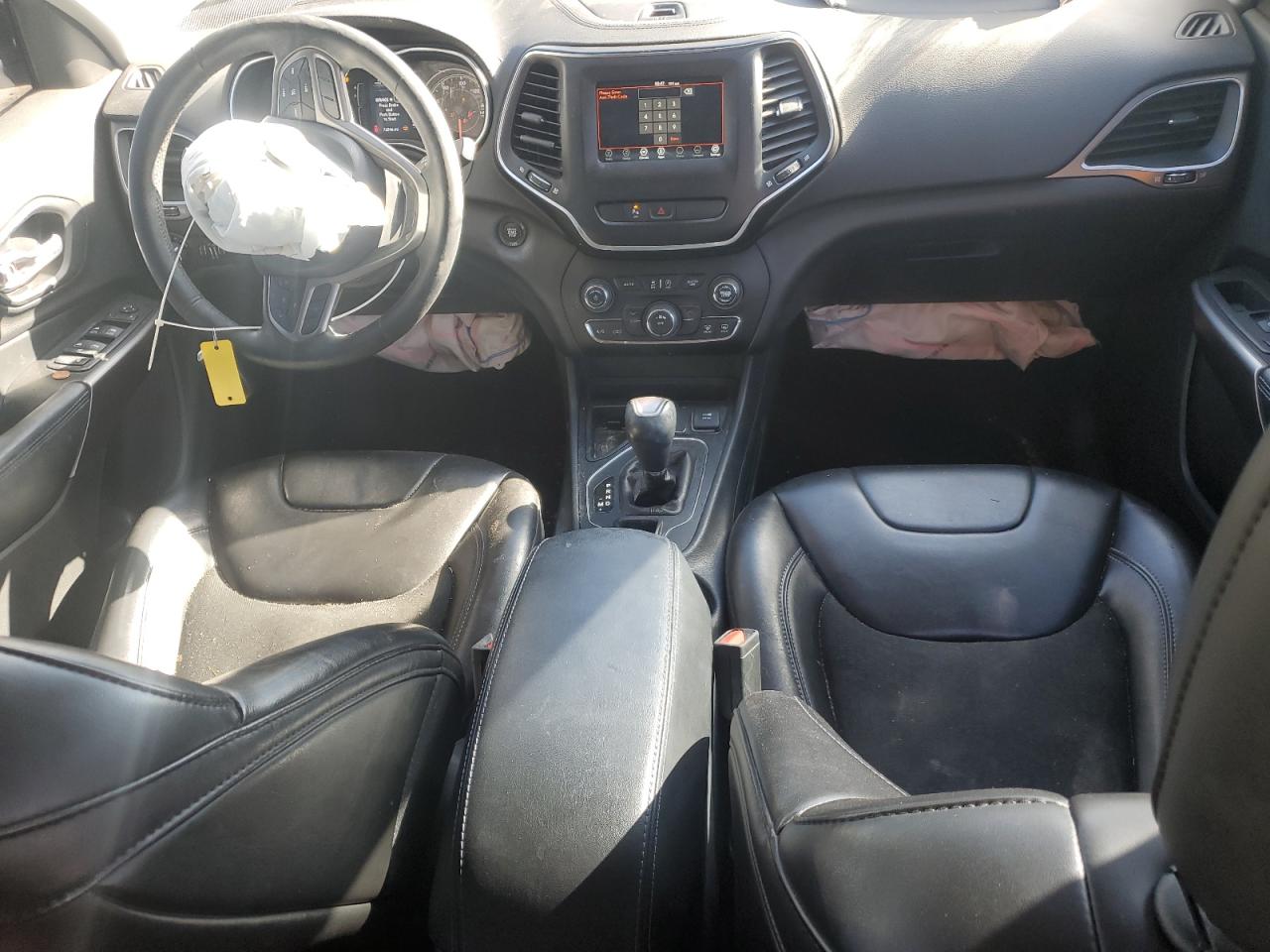 2019 Jeep Grand Cherokee - Image 8
