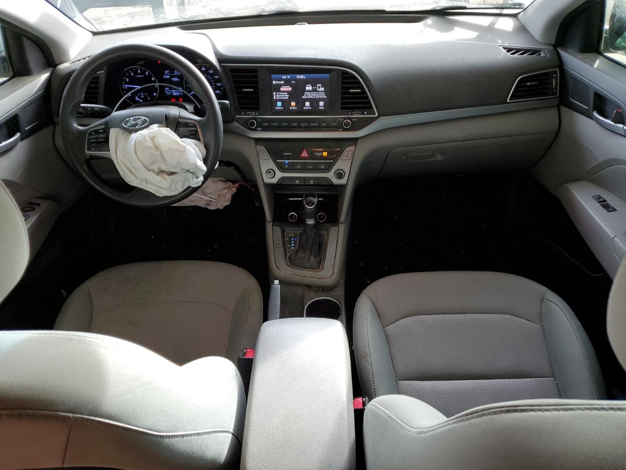 2017 Hyundai Elantra - Image 8