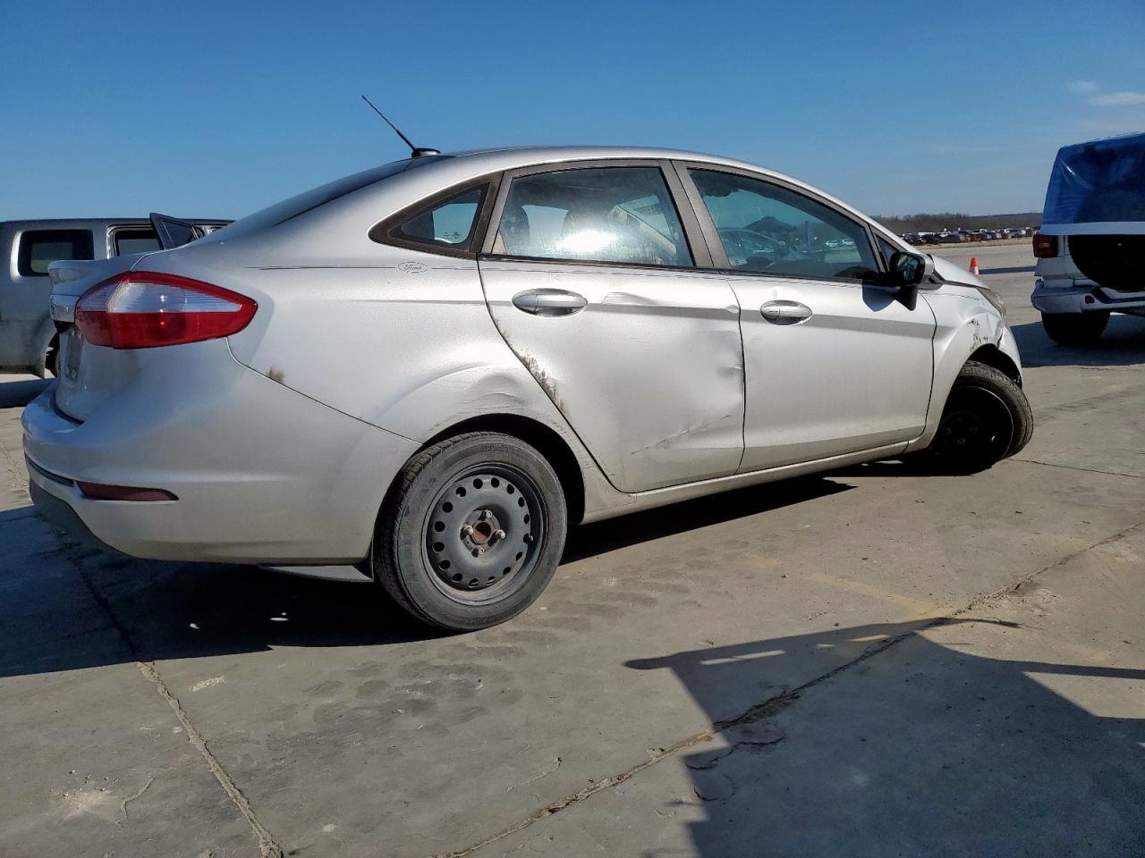 2018 Ford Fiesta - Image 3