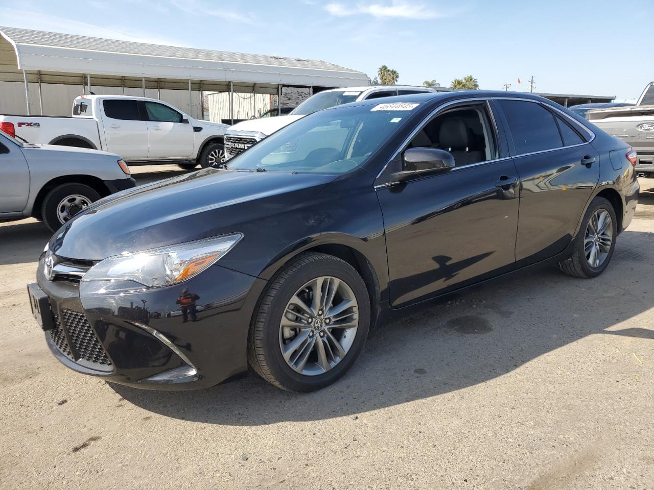 Fresno, CA에서 판매 중인 2017 Toyota Camry Le - Side