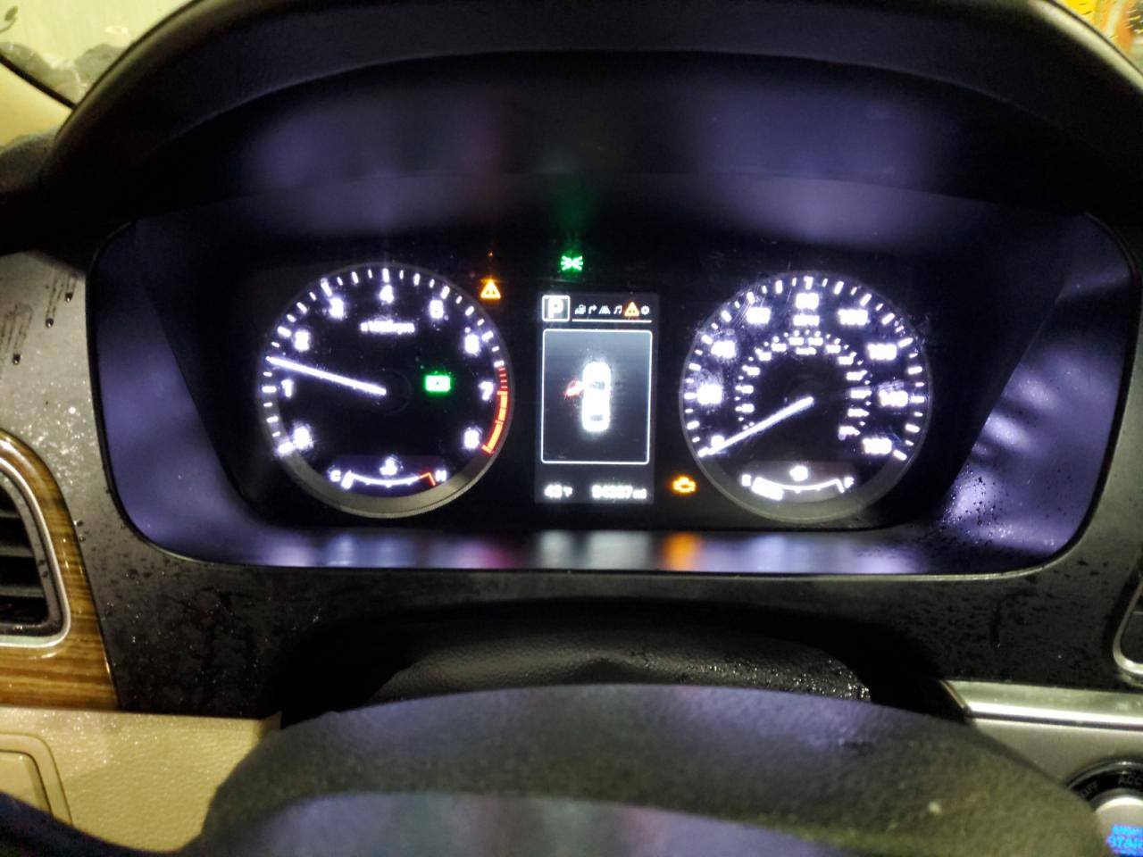 2015 Hyundai Sonata - Image 9