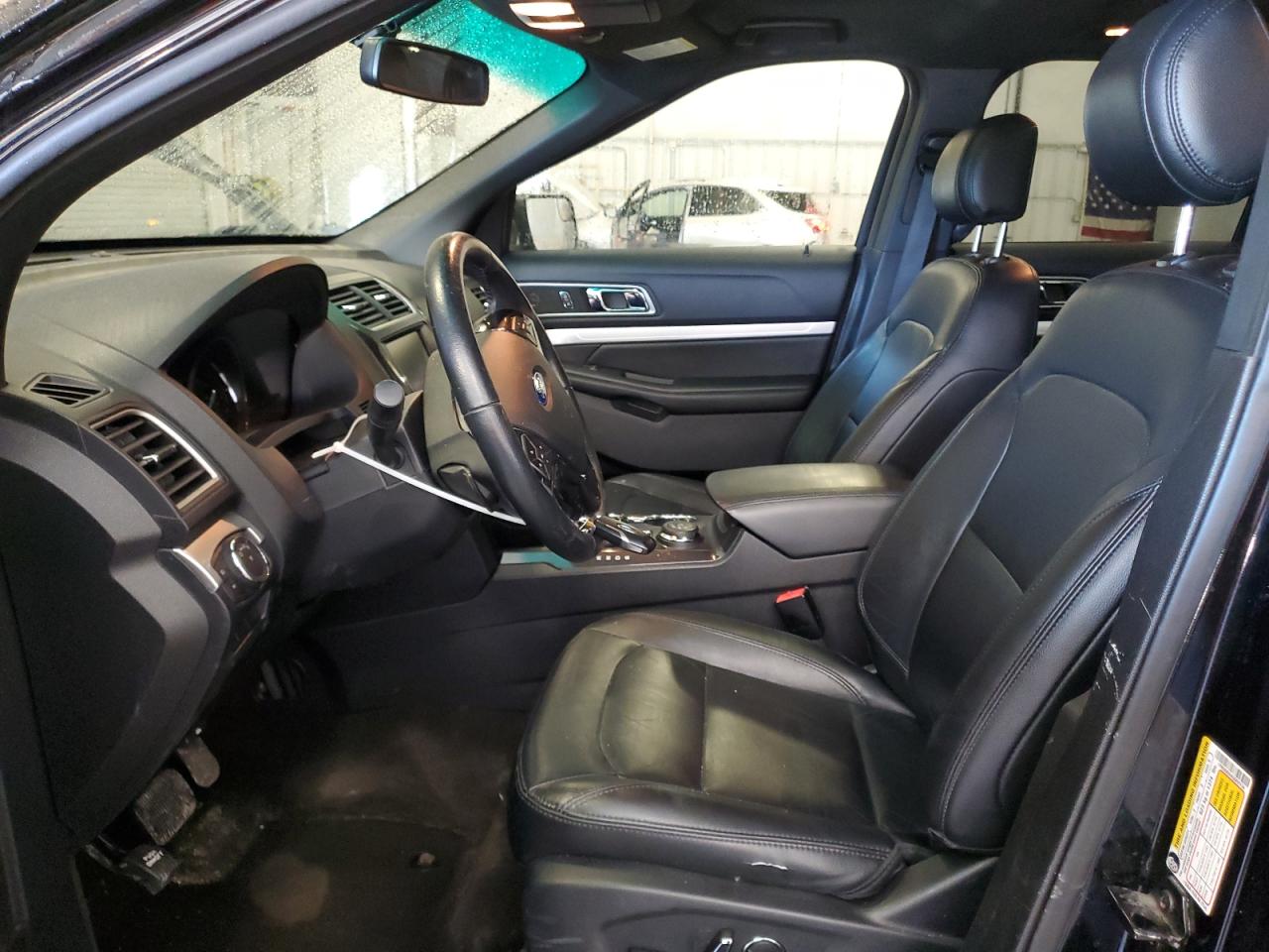 2016 Ford Explorer - Image 7