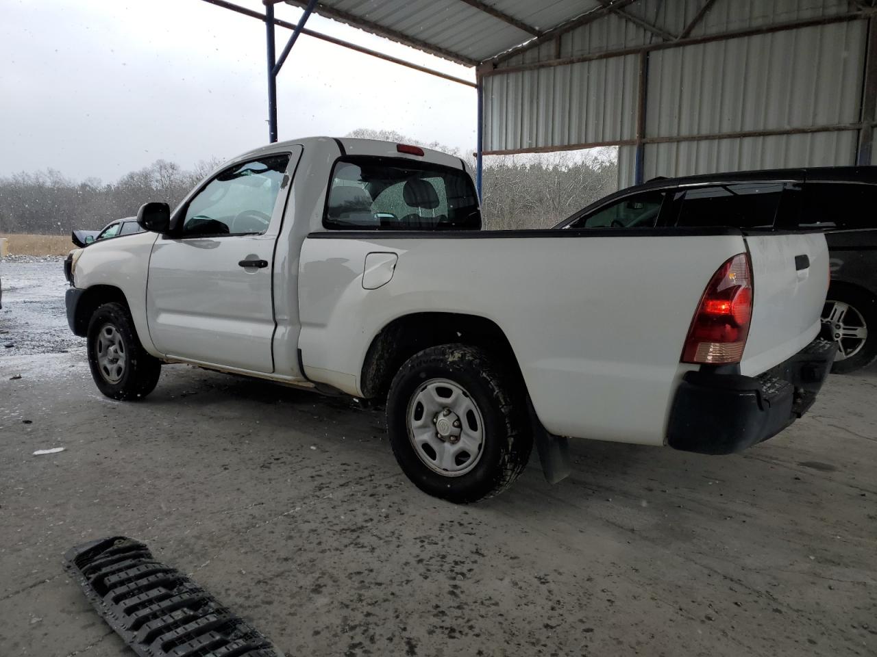 2014 Toyota Tacoma - Image 2