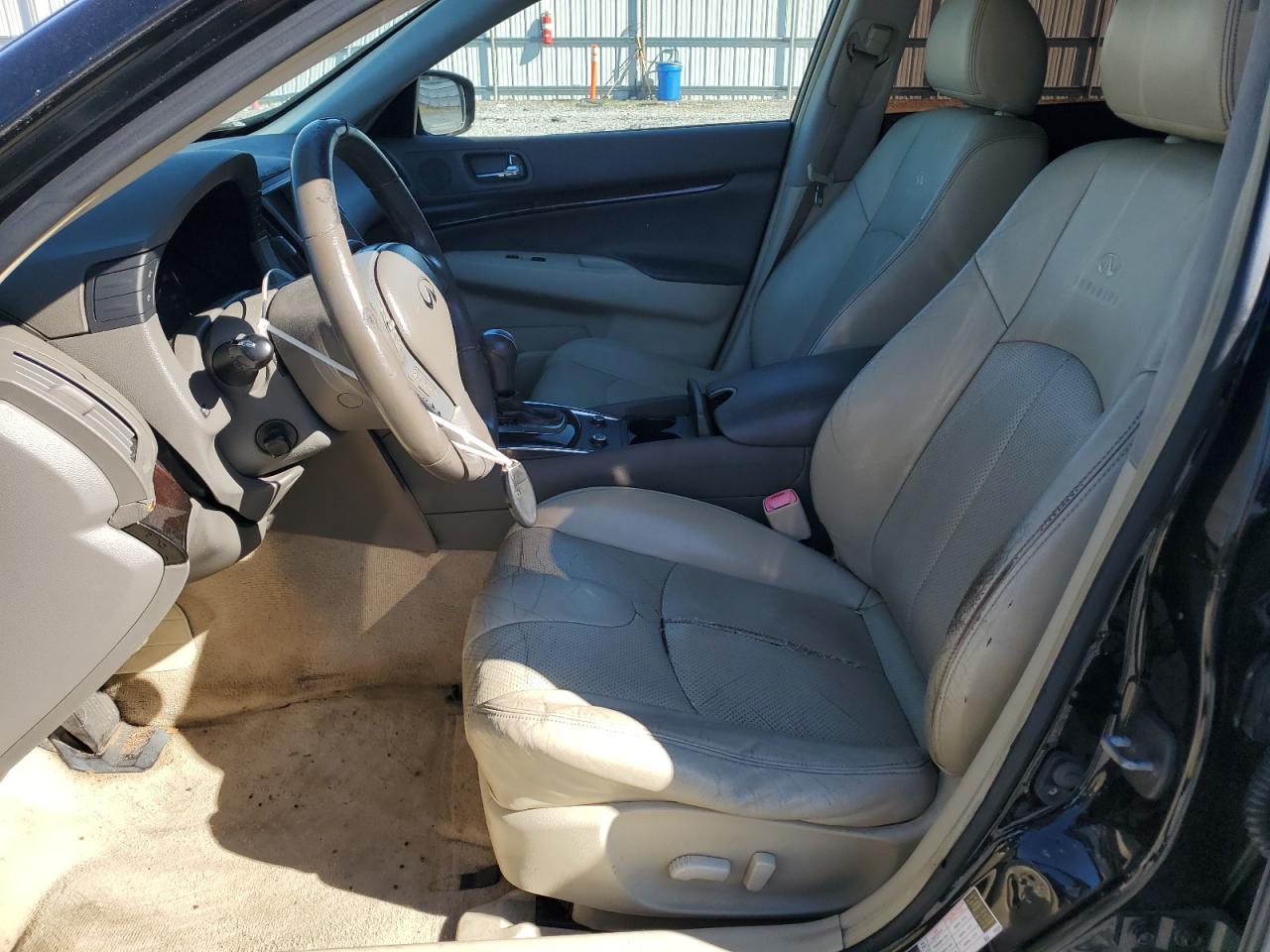 2010 Infiniti G - Image 7