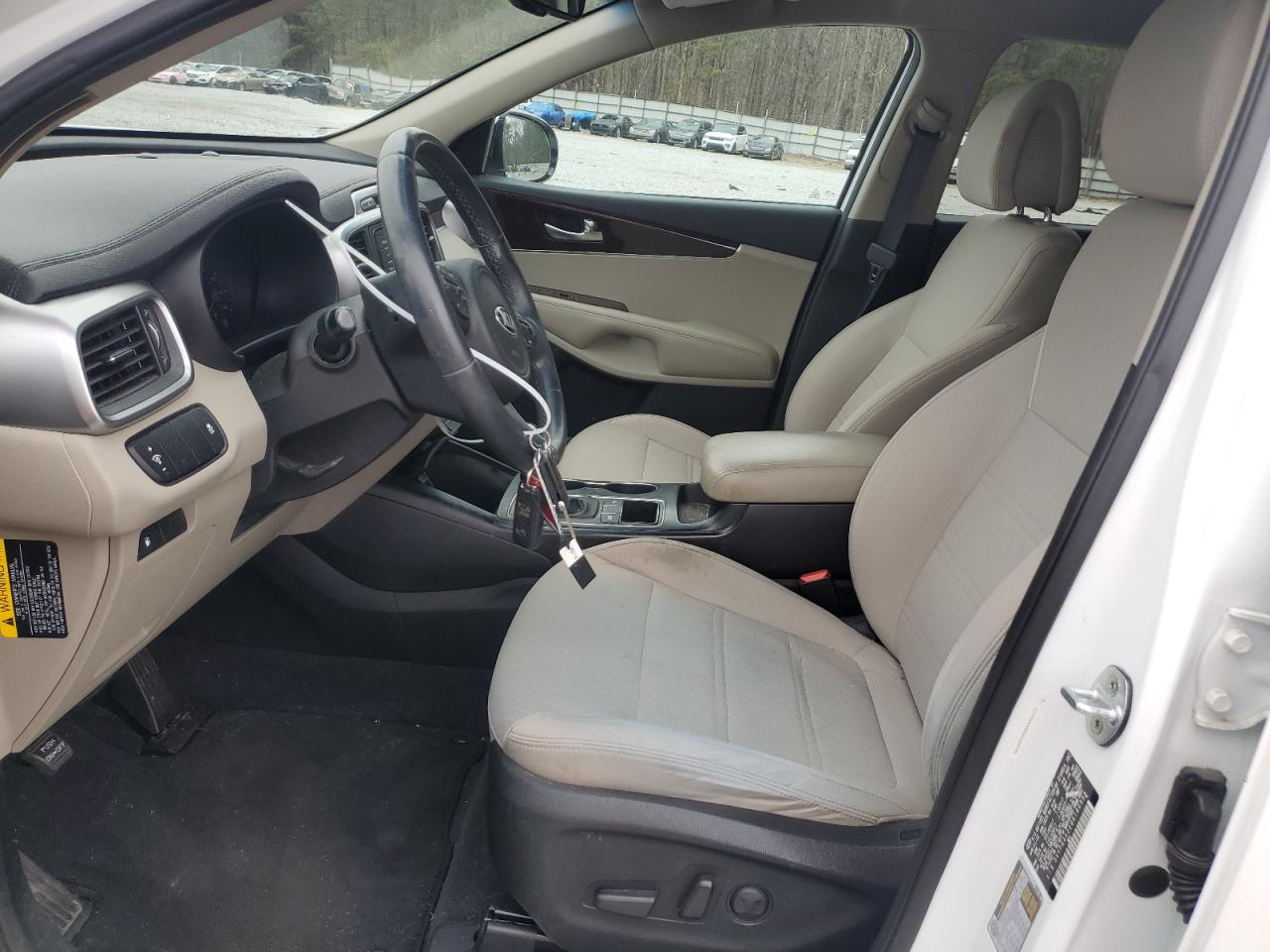 2016 Kia Sorento - Image 7