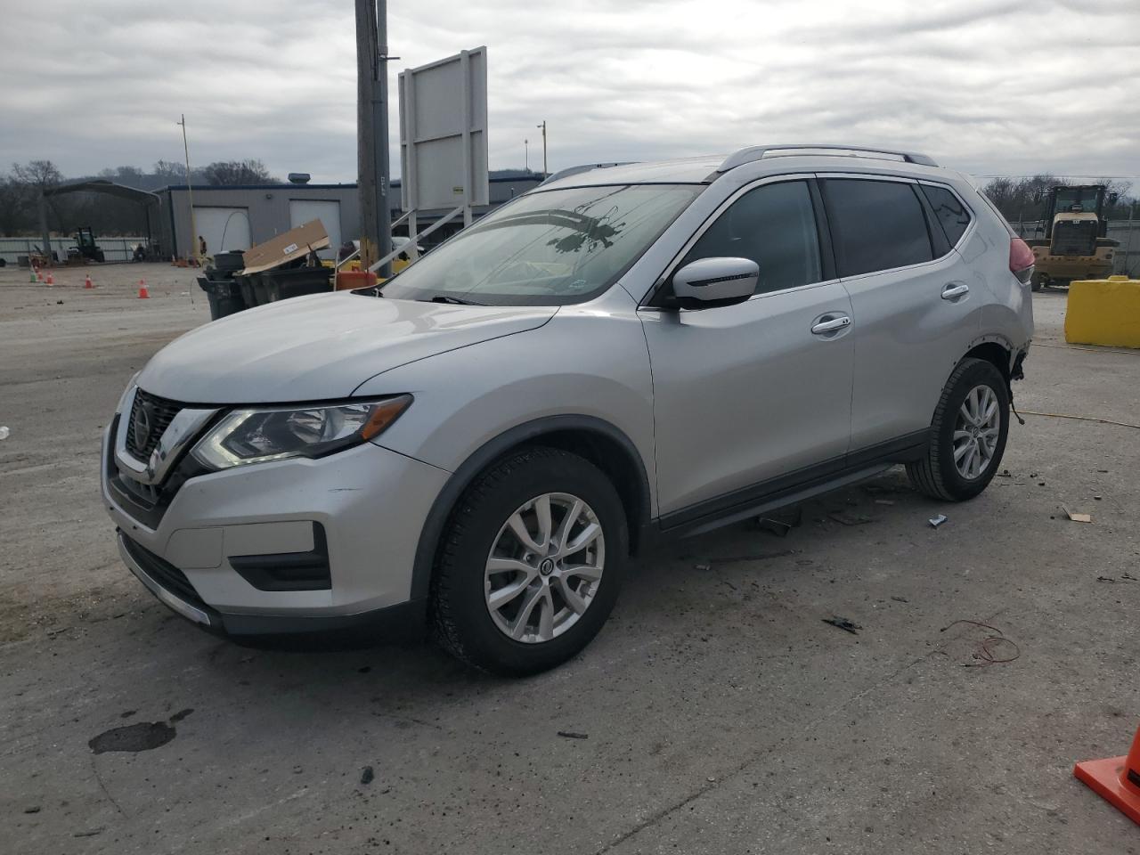 2018 Nissan Rogue - Image 1