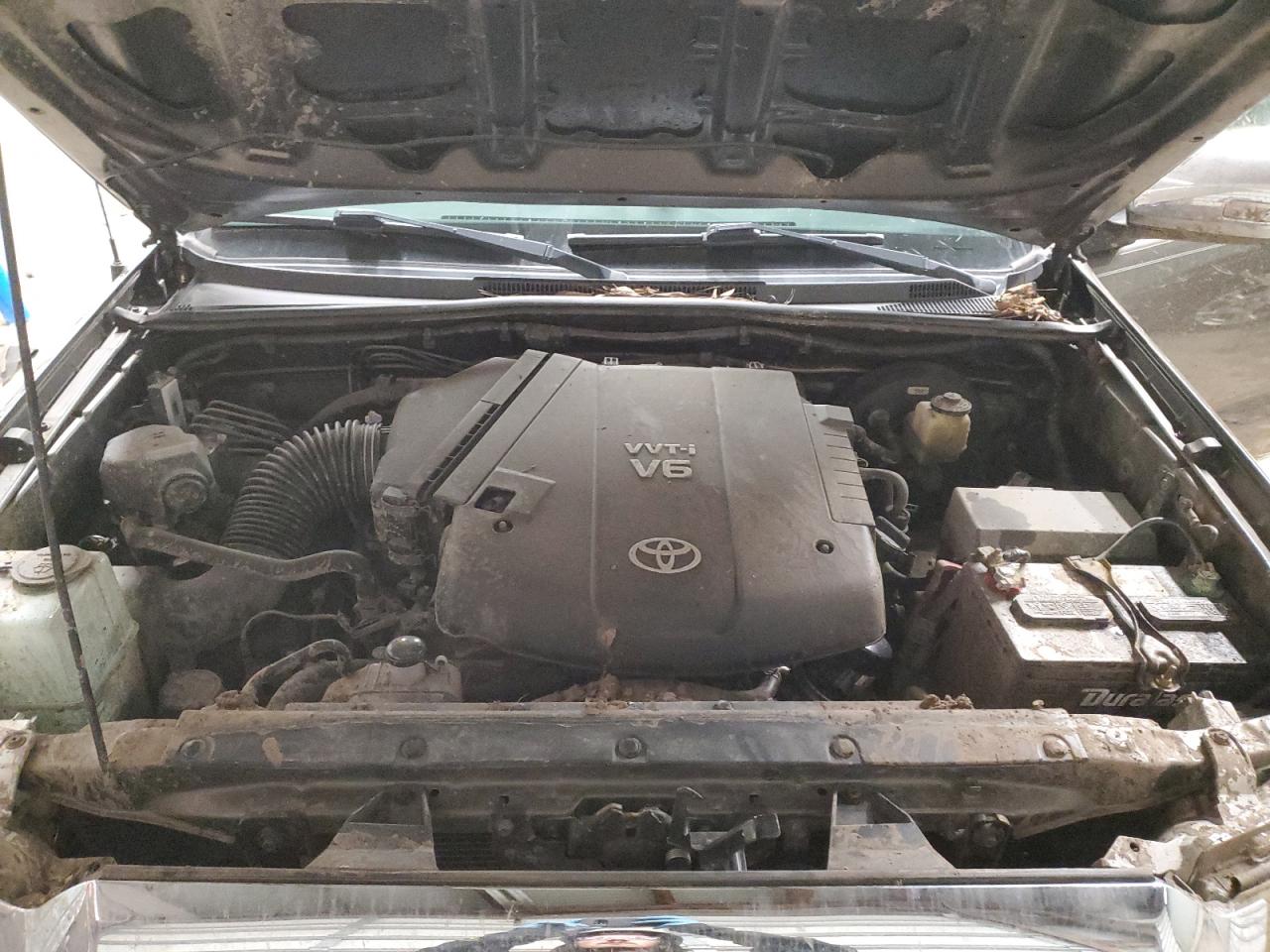 2013 Toyota Tacoma - Image 12