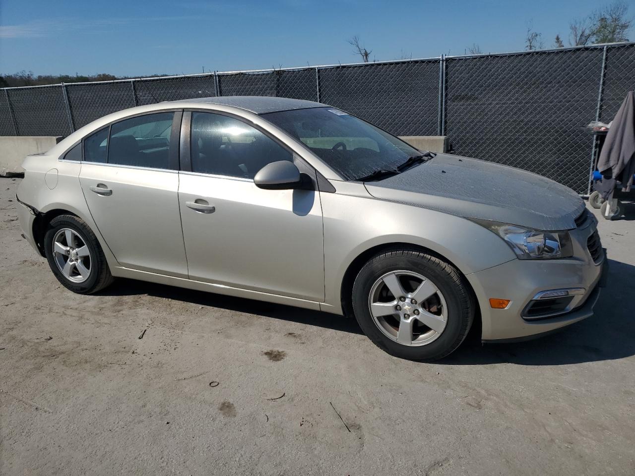 2016 Chevrolet Cruze - Image 4