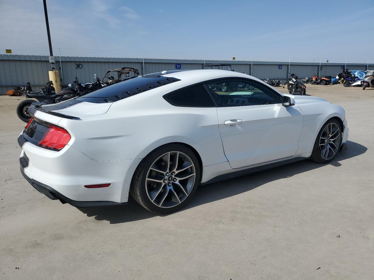 2018 Ford Mustang - Image 3