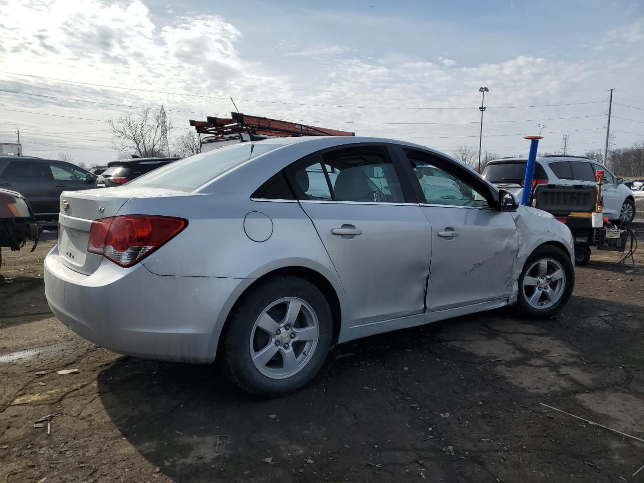2014 Chevrolet Cruze - Image 3