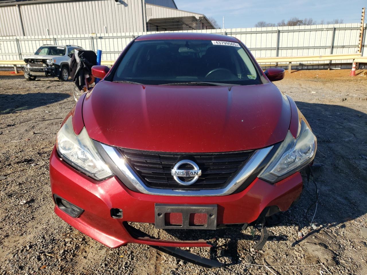 2017 Nissan Altima - Image 5
