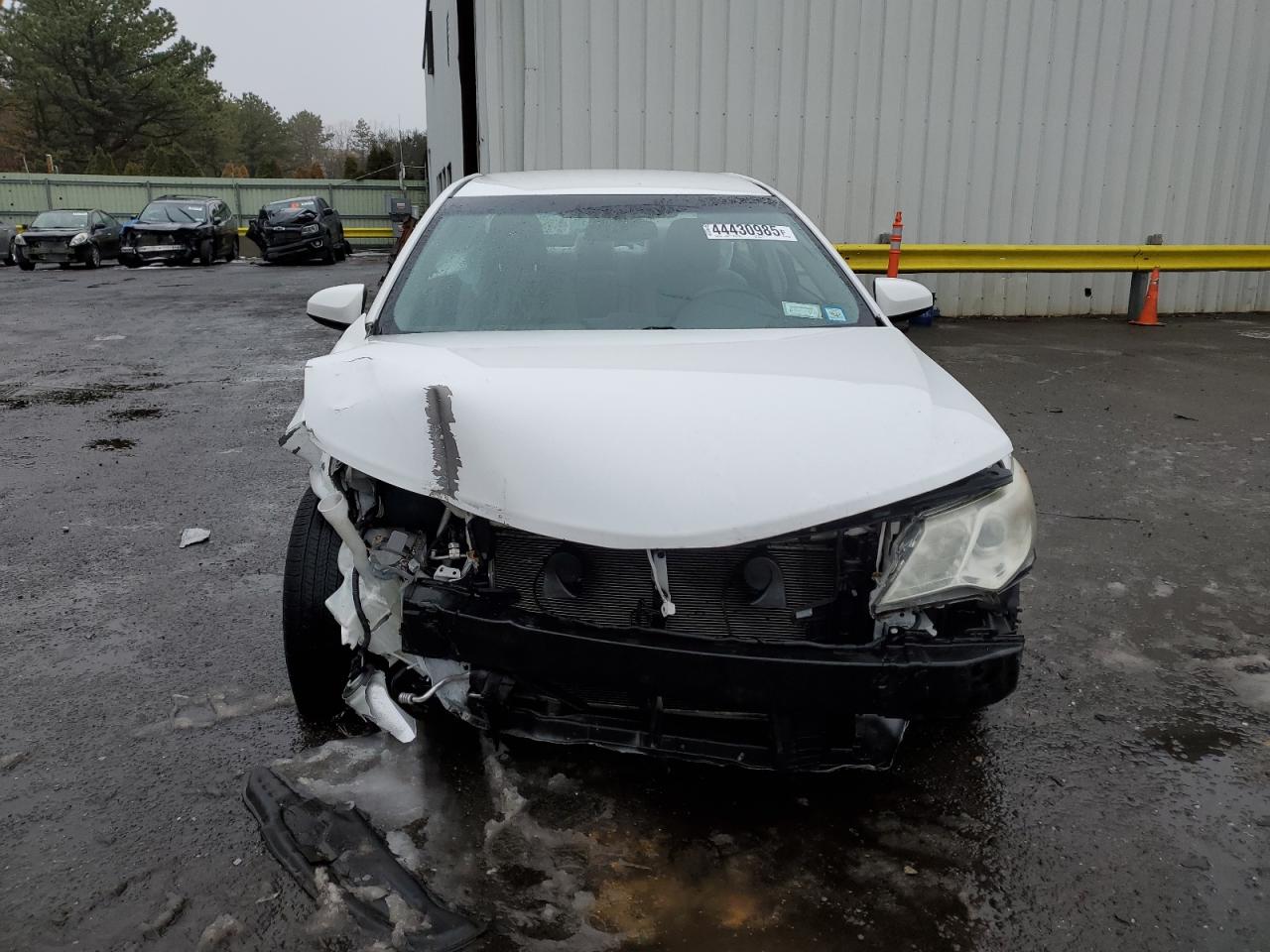 2014 Toyota Camry - Image 5
