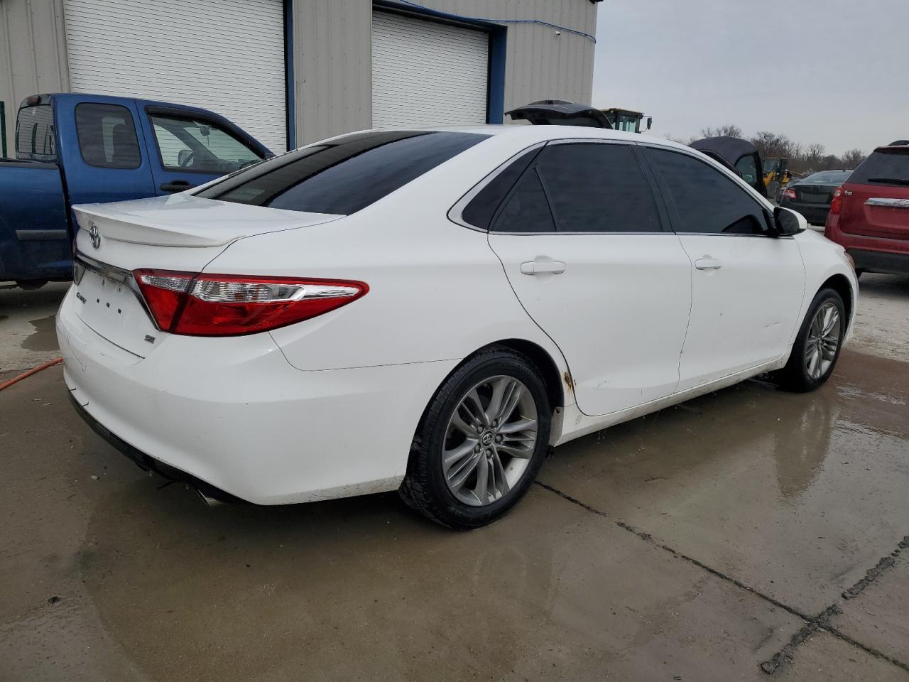 2015 Toyota Camry - Image 3