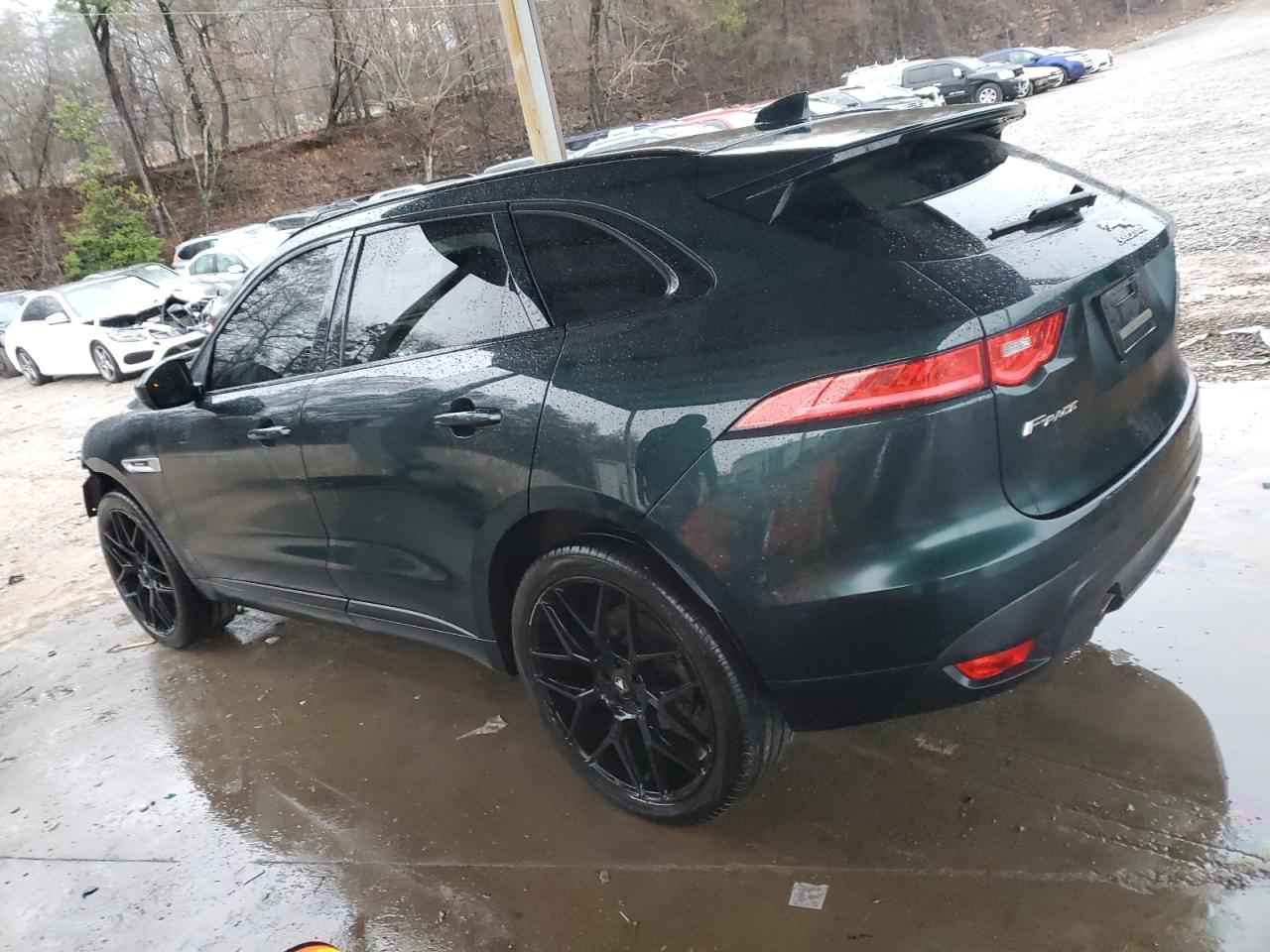 2018 Jaguar F-Pace - Image 2