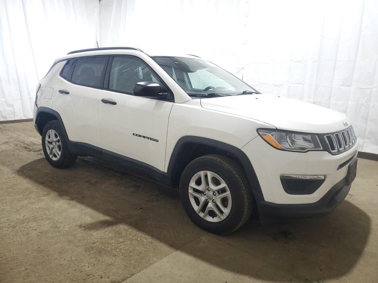 2017 Jeep Compass - Image 4