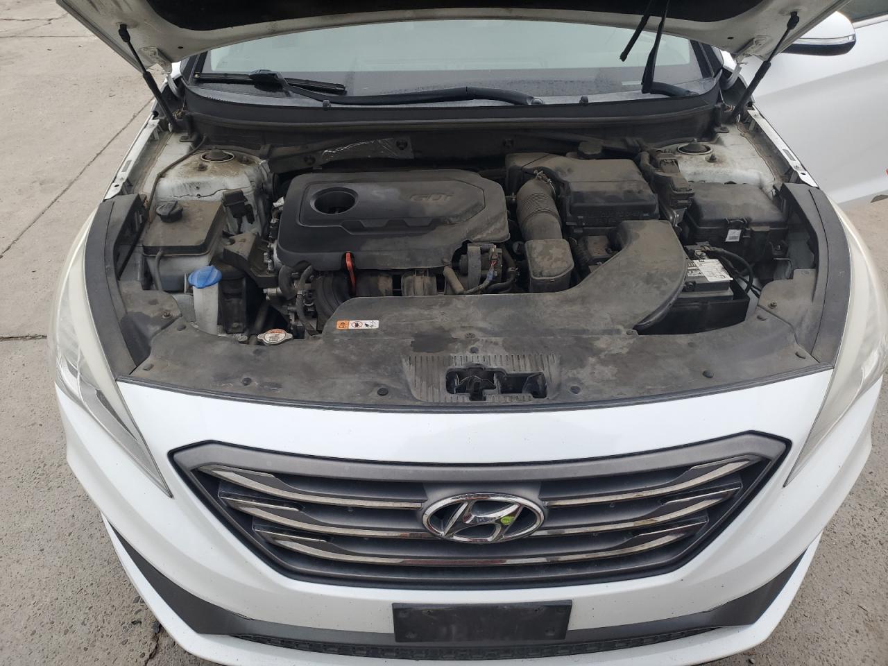2017 Hyundai Sonata - Image 11