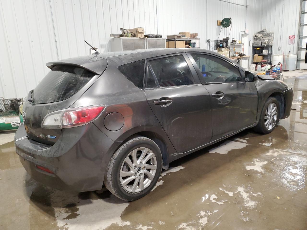 2013 Mazda 3 - Image 3
