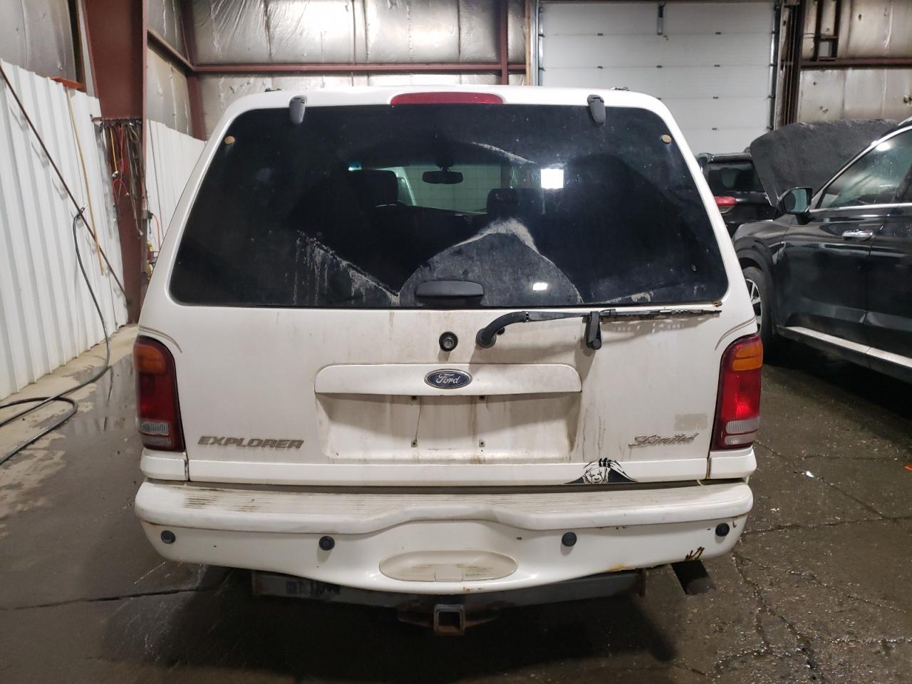 2001 Ford Explorer - Image 6