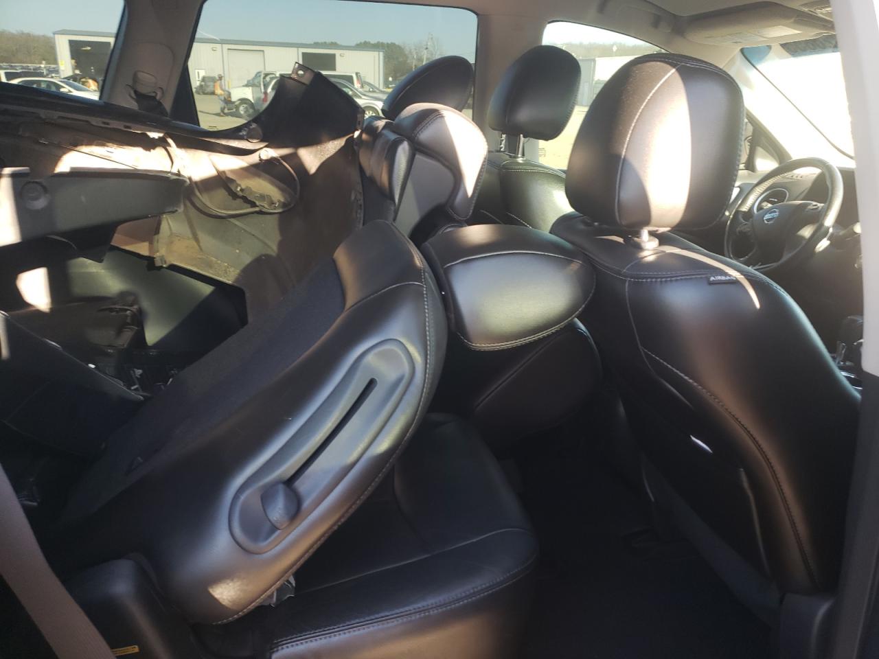2014 Nissan Pathfinder - Image 11