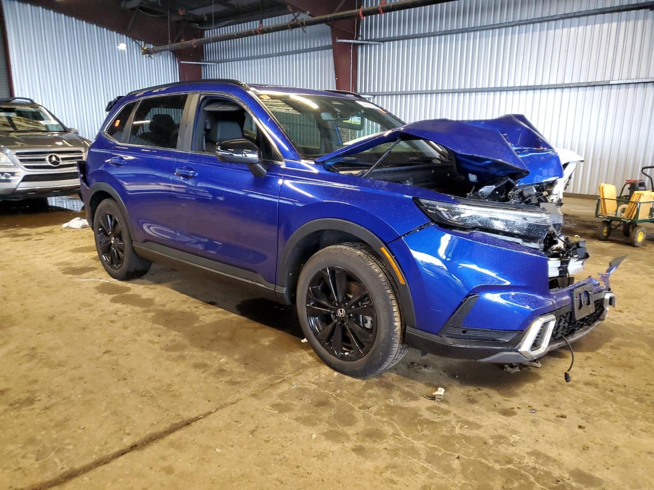 2023 Honda CR-V - Image 4