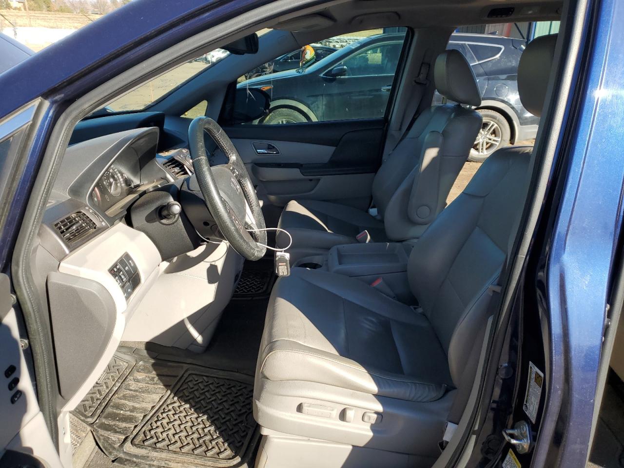 2015 Honda Odyssey - Image 7