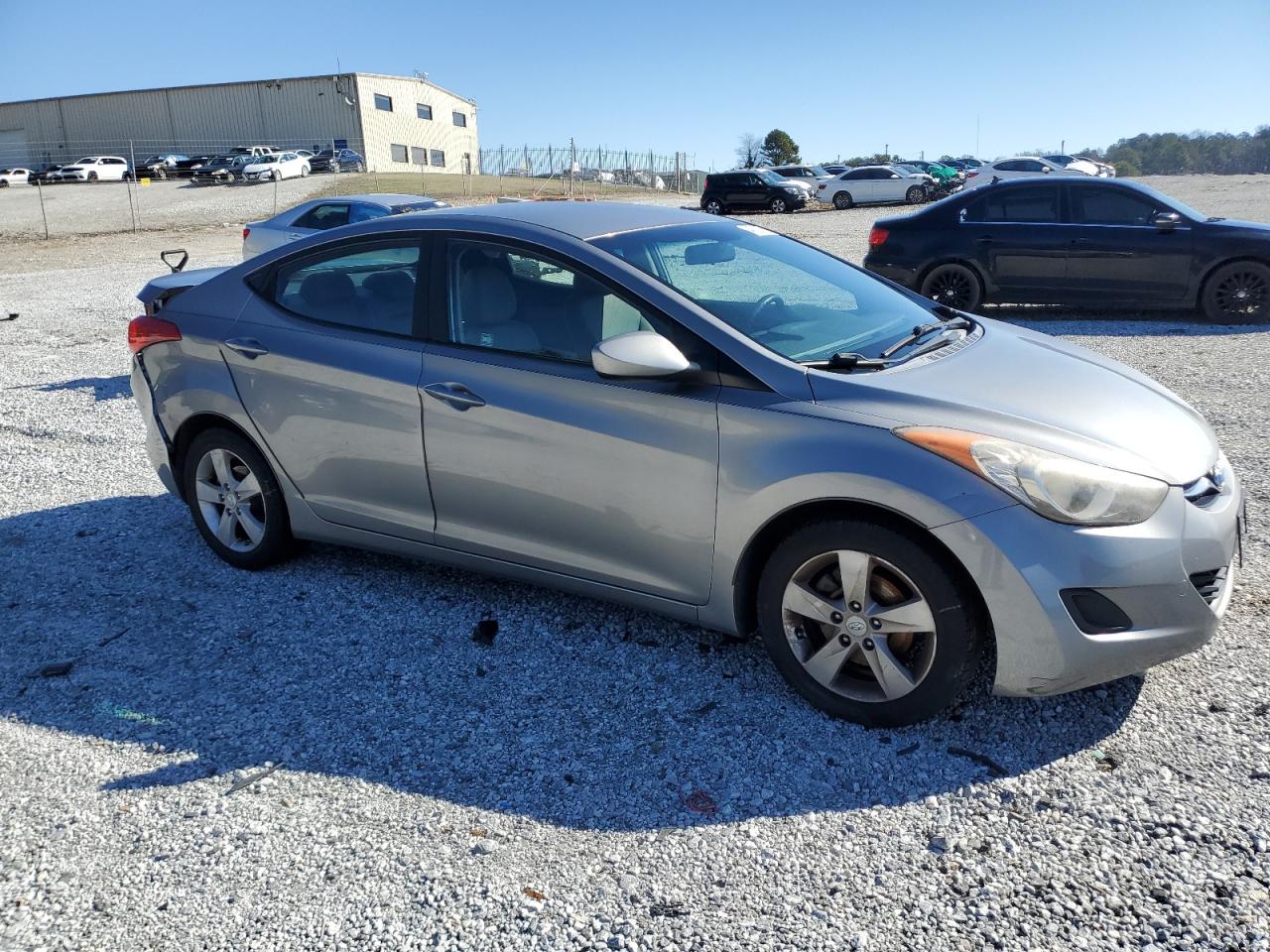 2011 Hyundai Elantra - Image 4