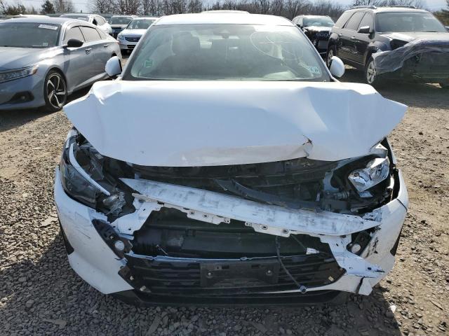  NISSAN SENTRA 2024 Белый