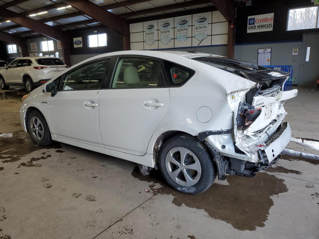 2013 Toyota Prius - Image 2
