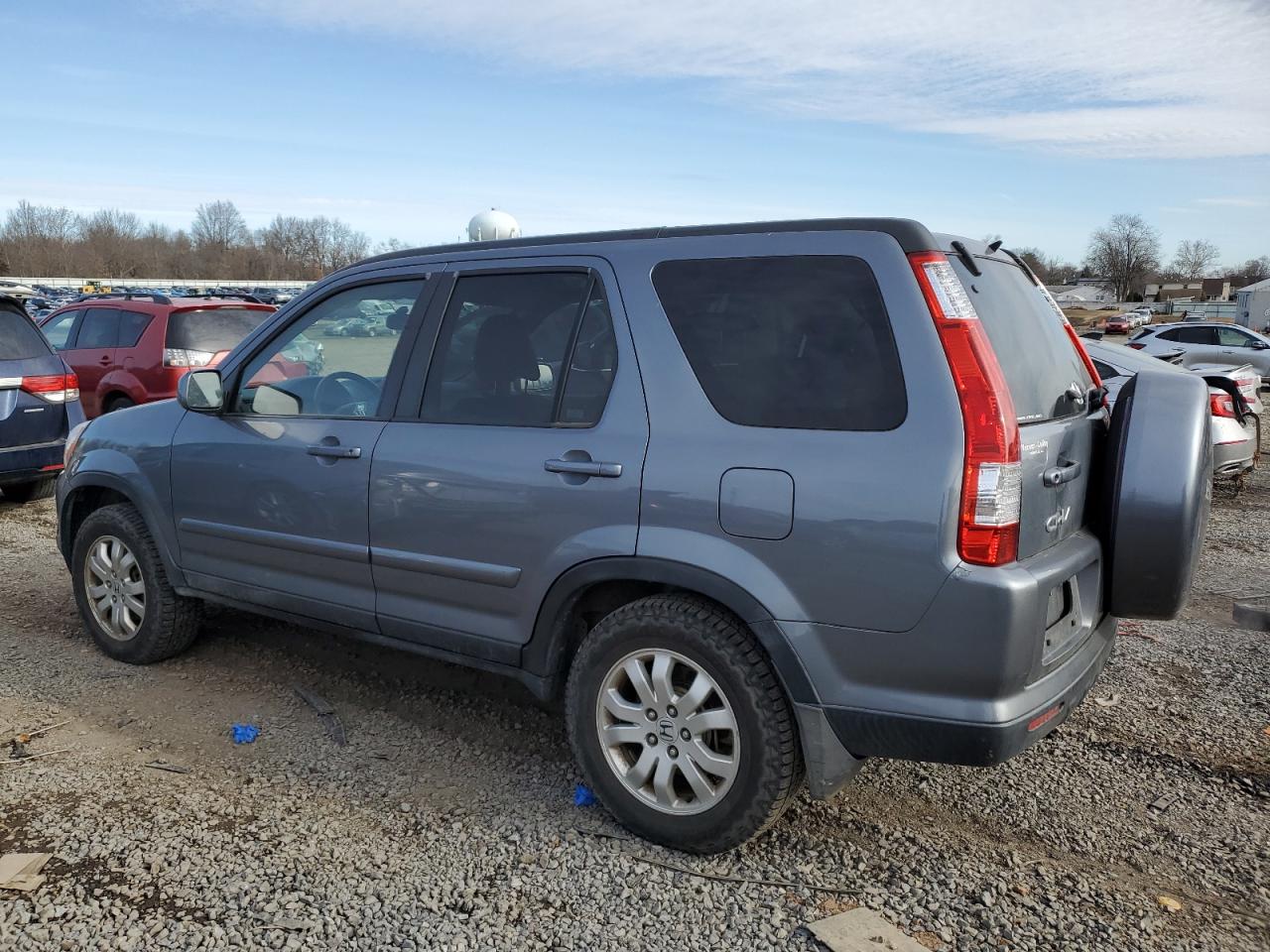 2005 Honda CR-V - Image 2