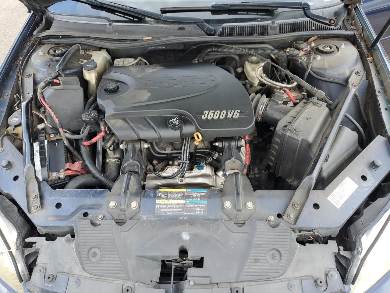 2010 Chevrolet Impala - Image 11