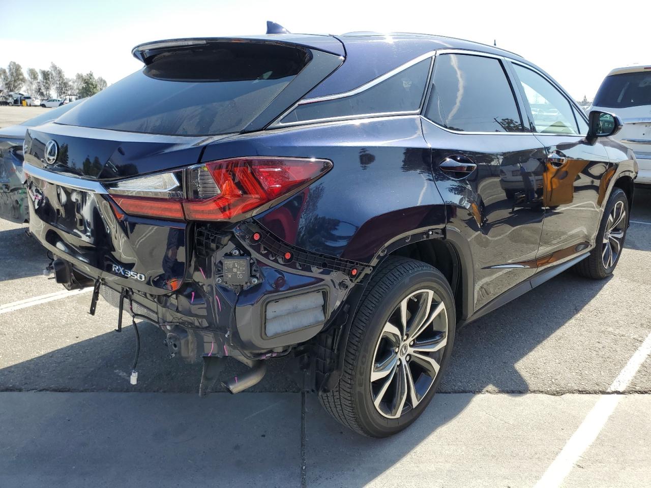 2022 Lexus RX - Image 3