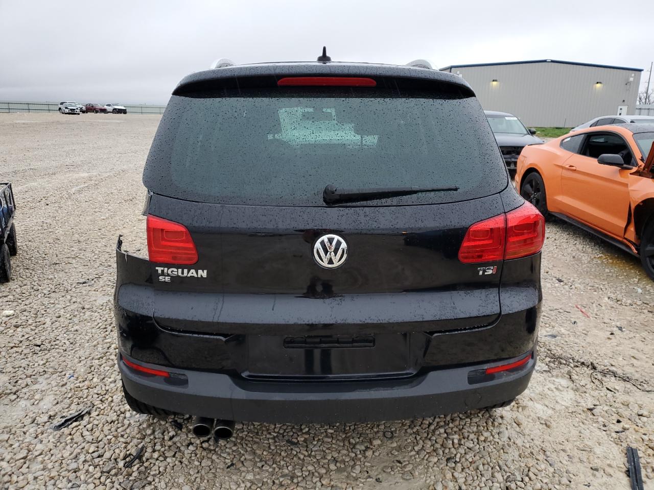 2016 Volkswagen Tiguan - Image 6