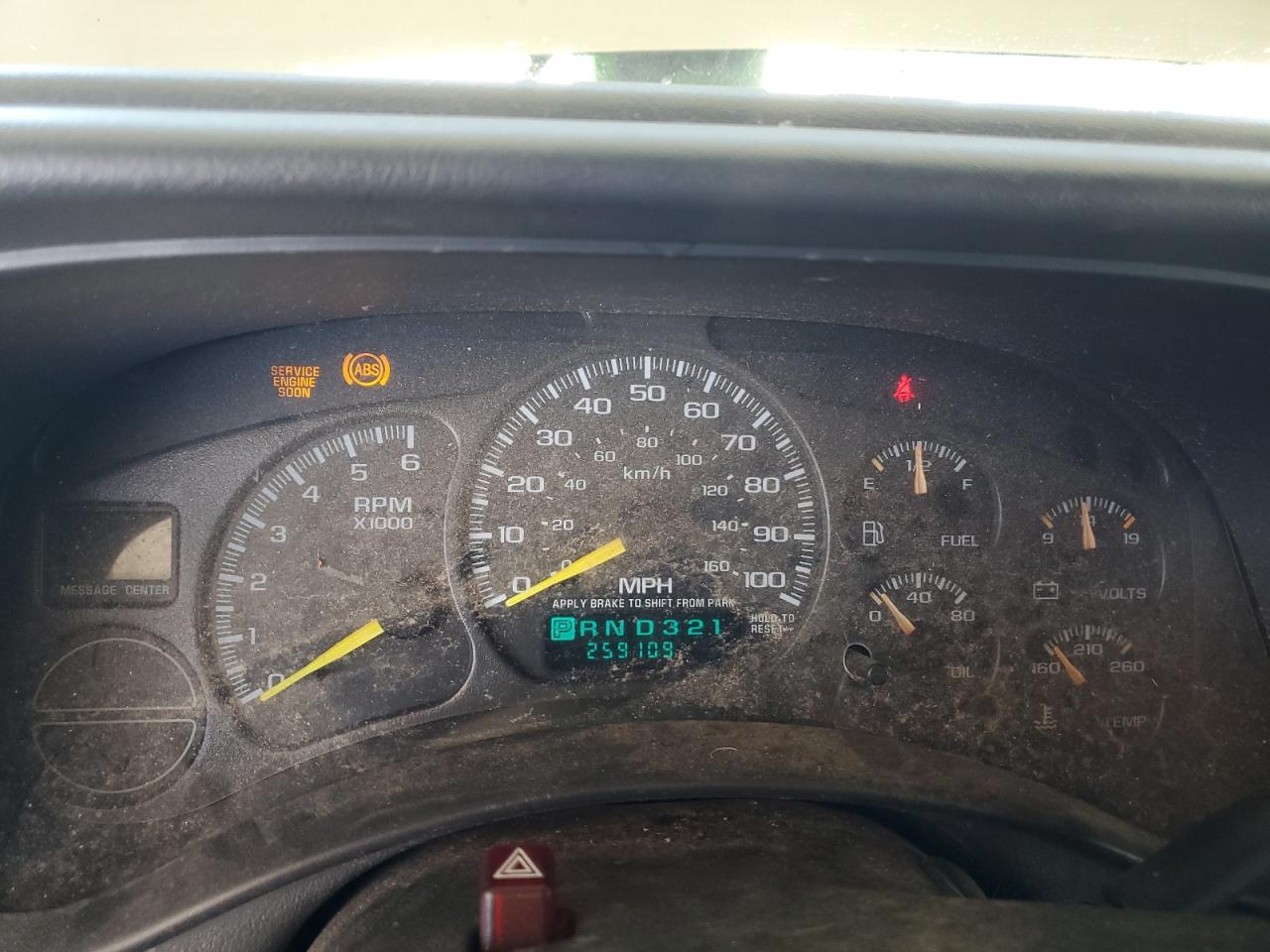 2001 Chevrolet Tahoe - Image 9