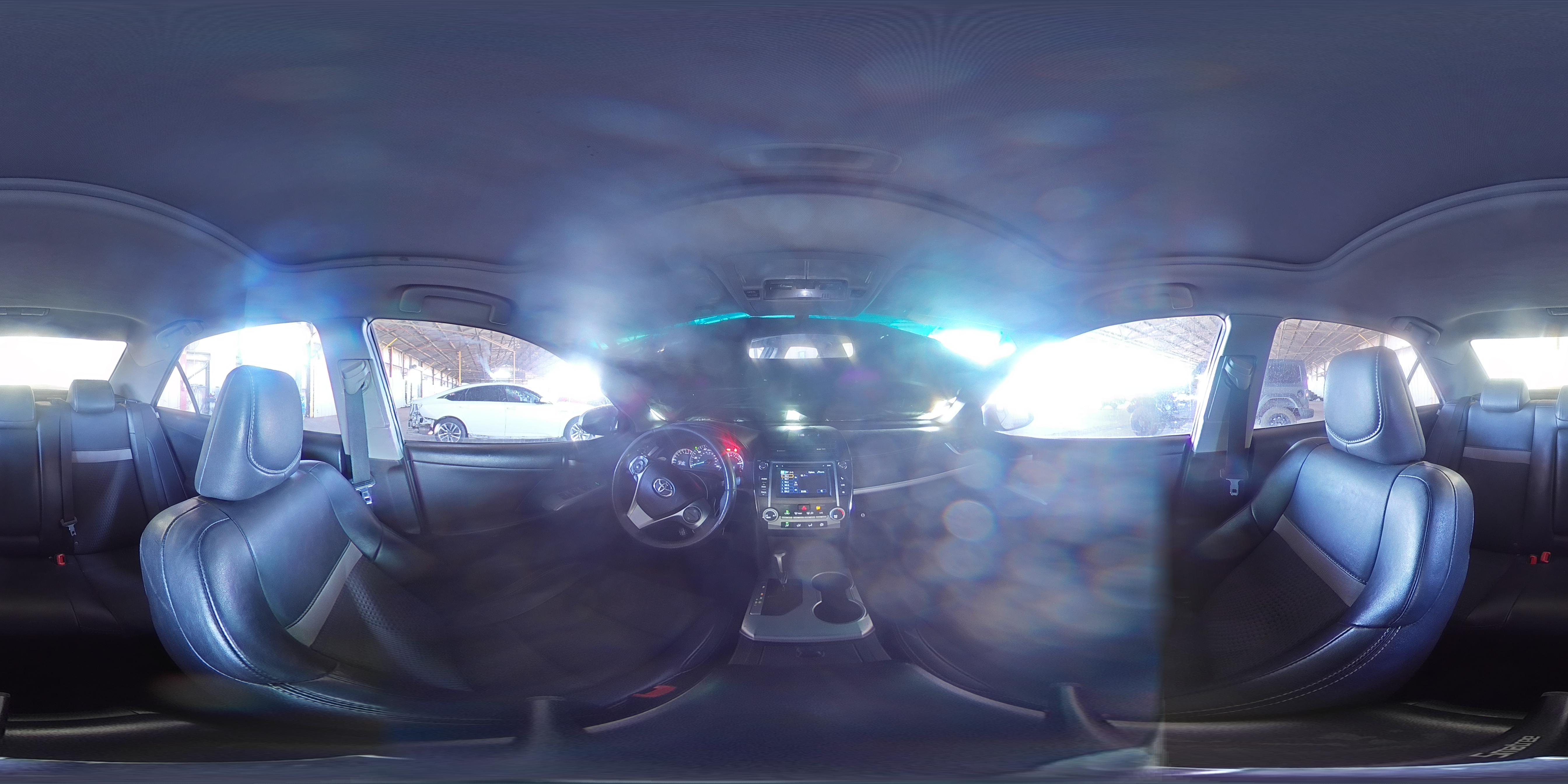 2013 Toyota Camry - Image 13