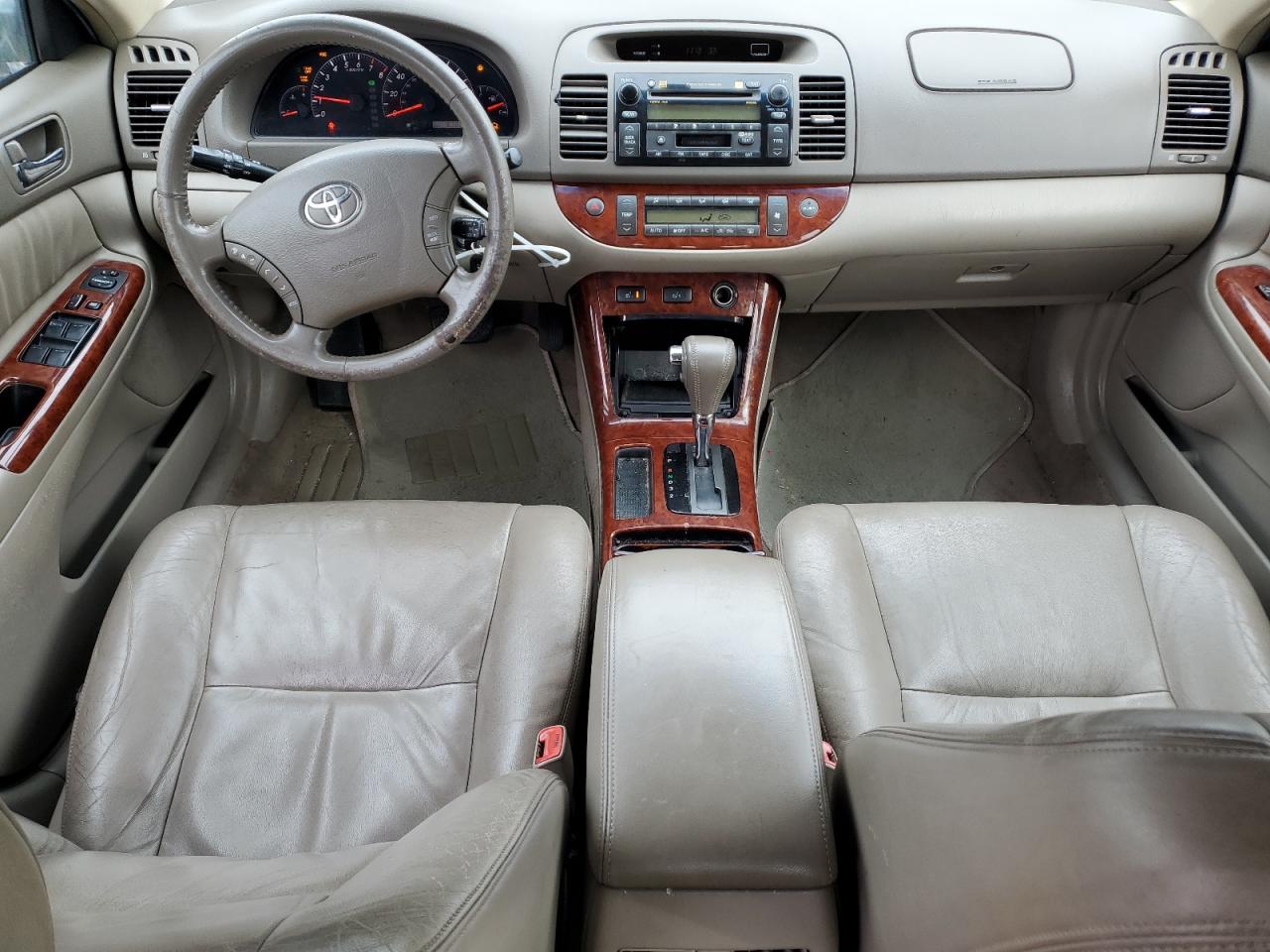 2006 Toyota Camry - Image 8