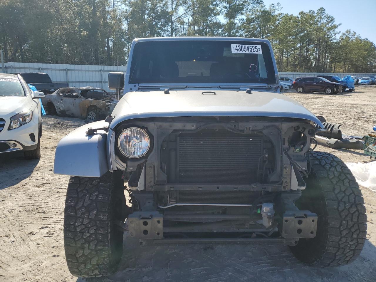 2015 Jeep Wrangler - Image 5