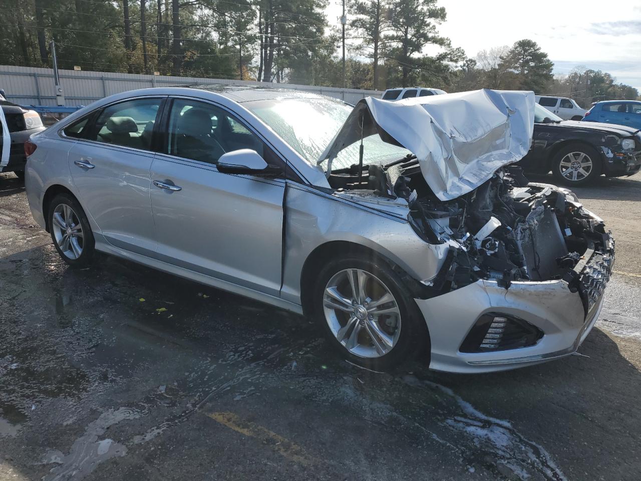 2018 Hyundai Sonata - Image 4