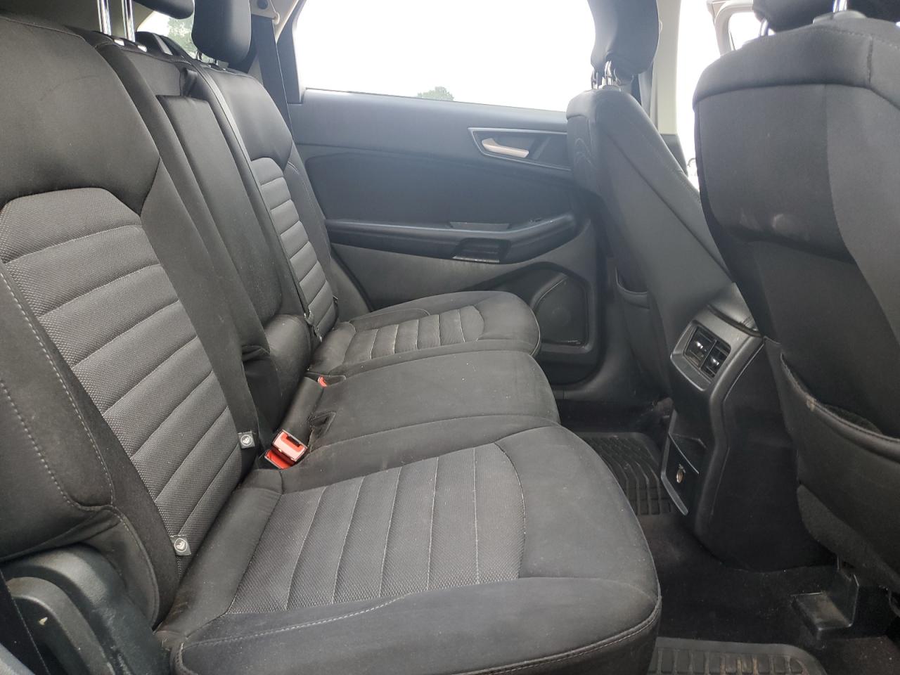 2016 Ford Edge - Image 11