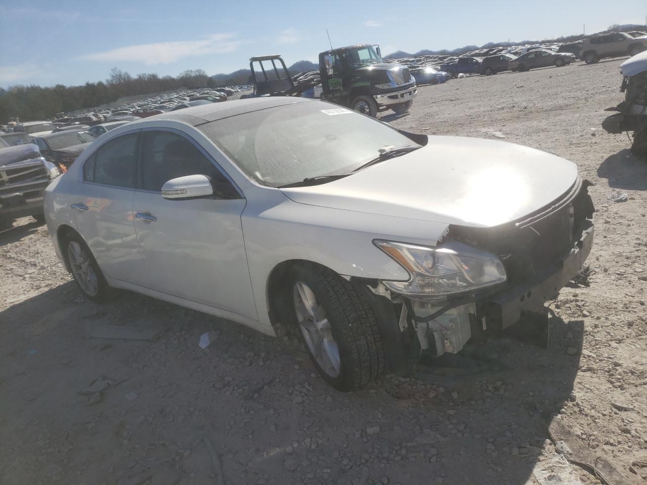 2009 Nissan Maxima - Image 4