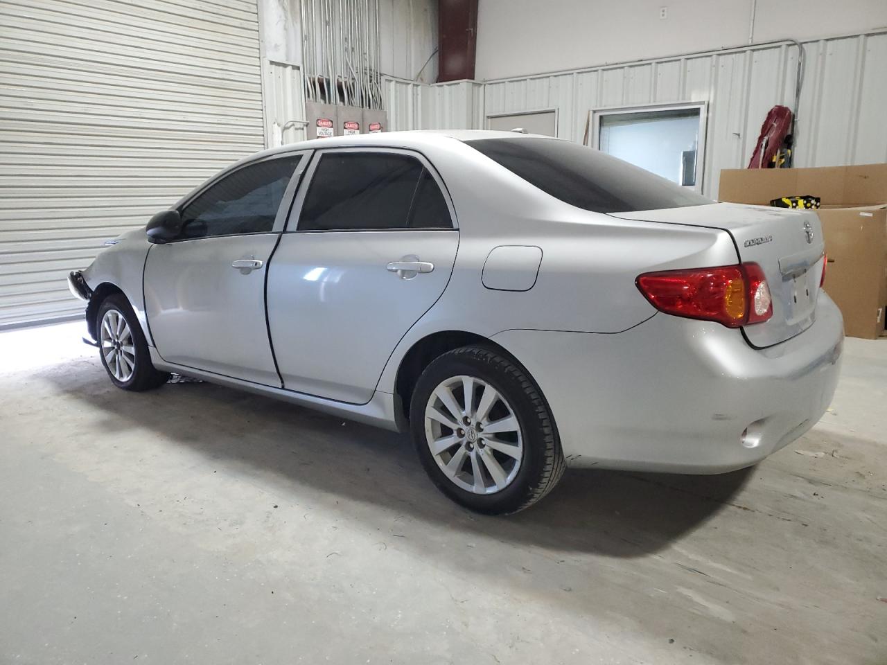 2009 Toyota Corolla - Image 2