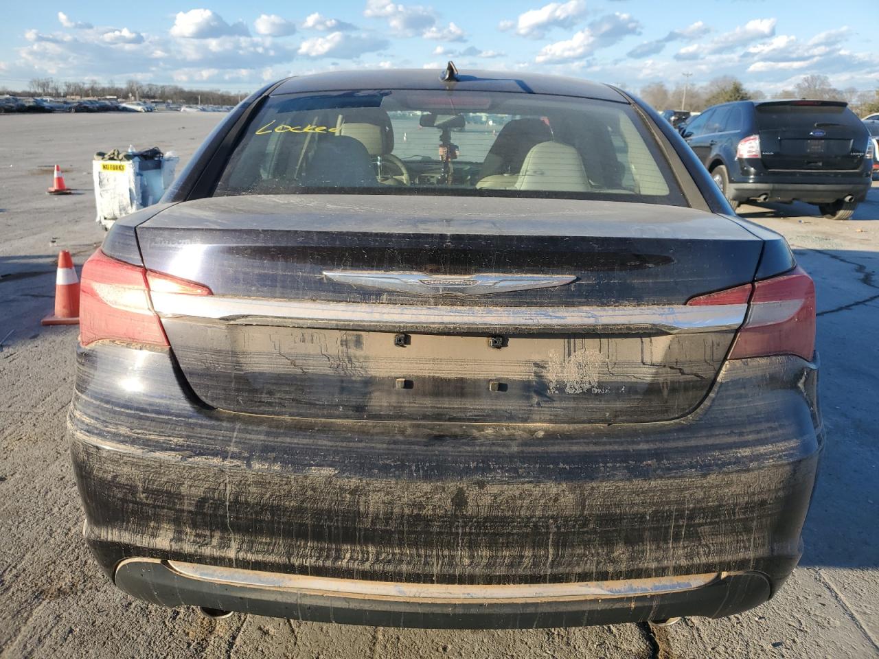 2011 Chrysler 200 - Image 6