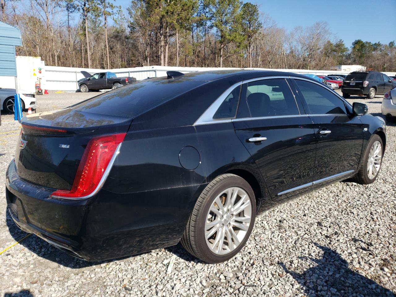 2019 Cadillac XTS - Image 3