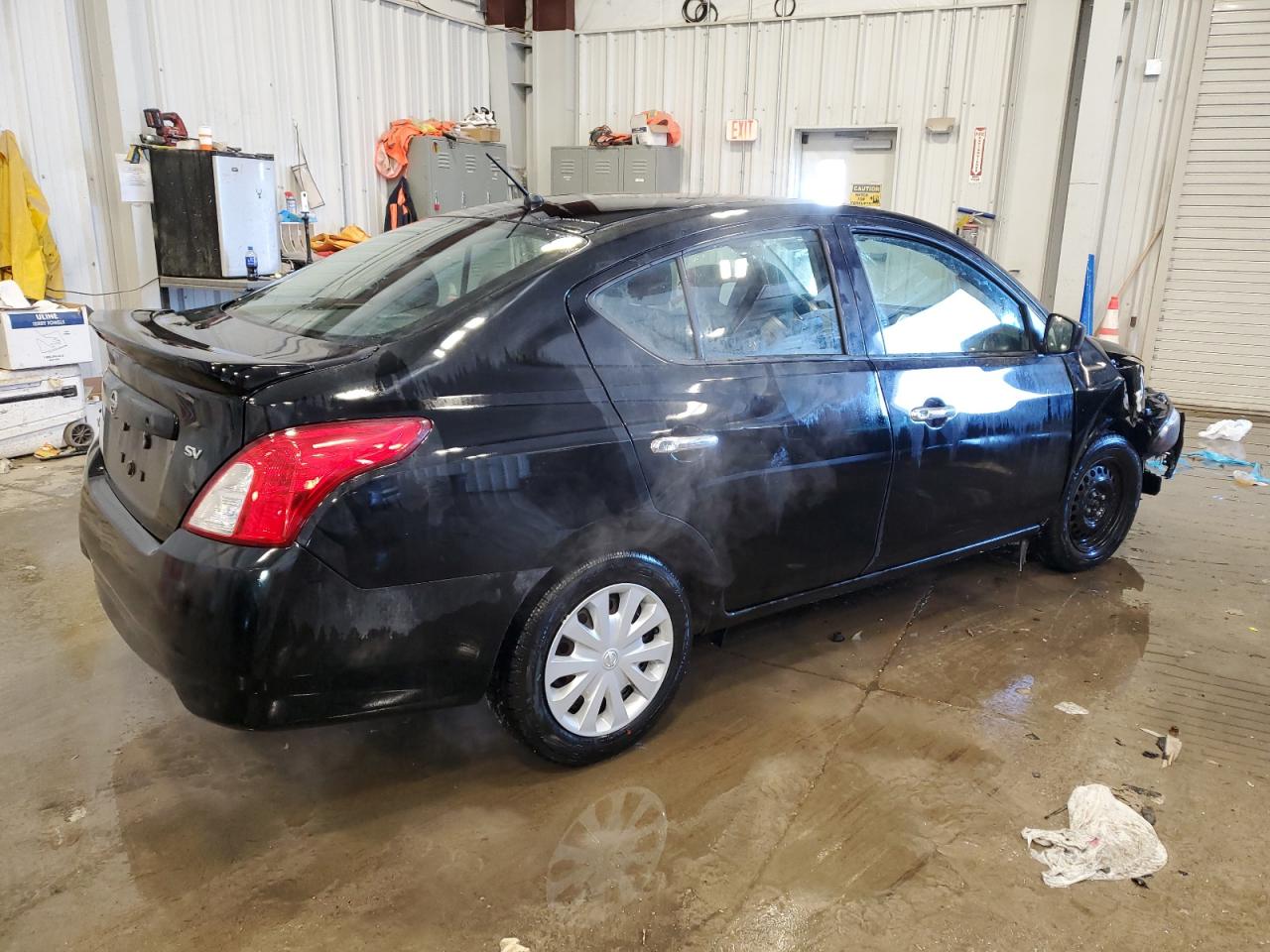2017 Nissan Versa - Image 3