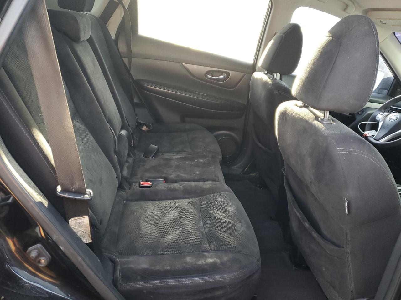 2014 Nissan Rogue - Image 10