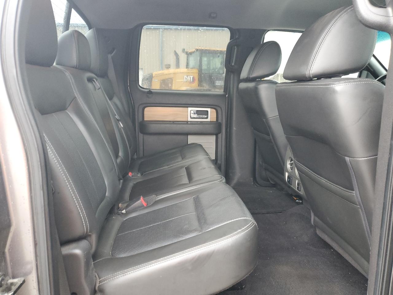 2011 Ford F-150 - Image 10