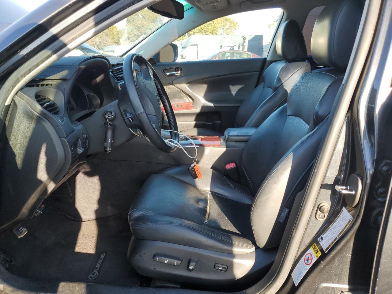 2008 Lexus IS - Image 7
