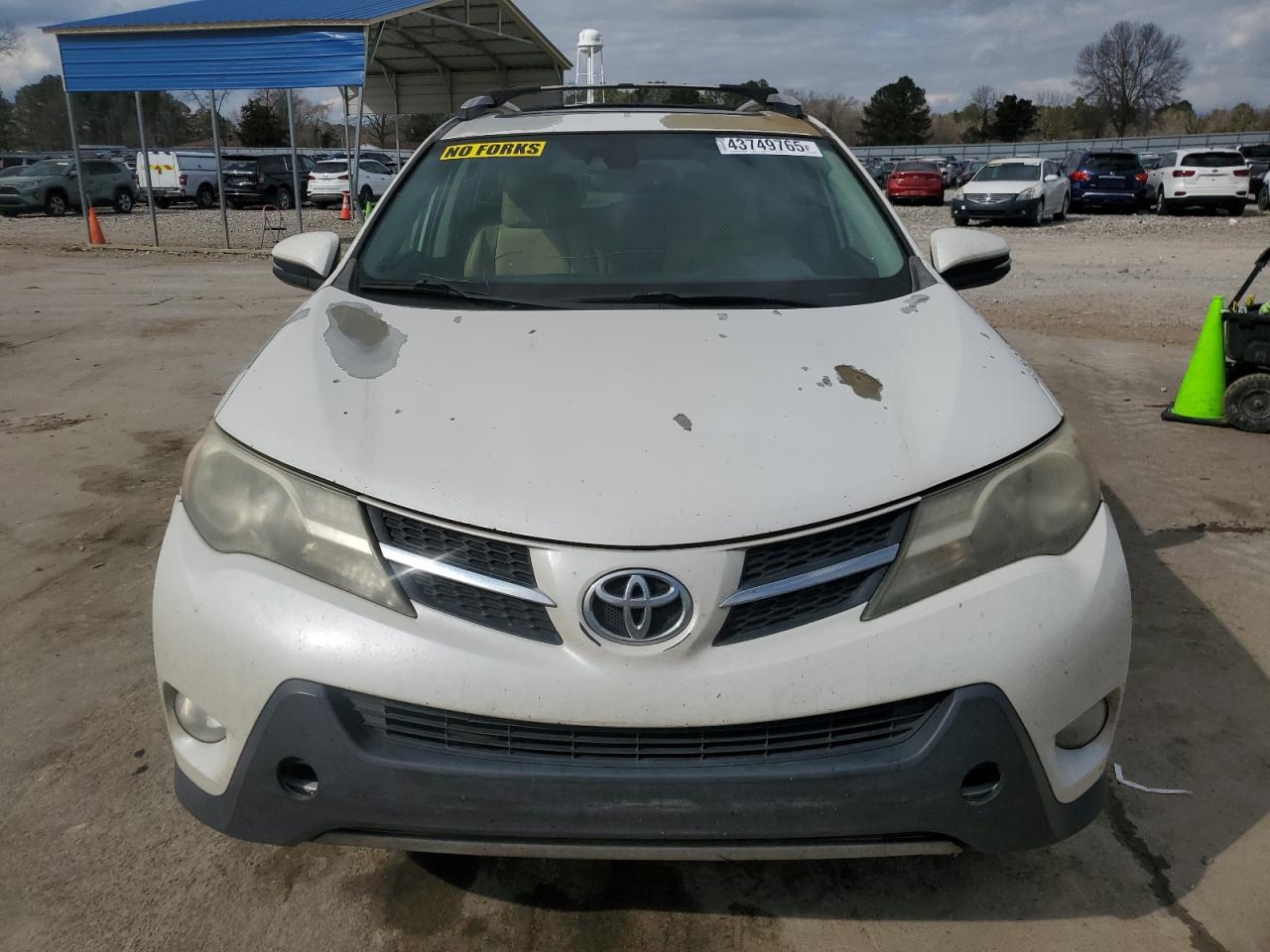 2014 Toyota RAV 4 - Image 5