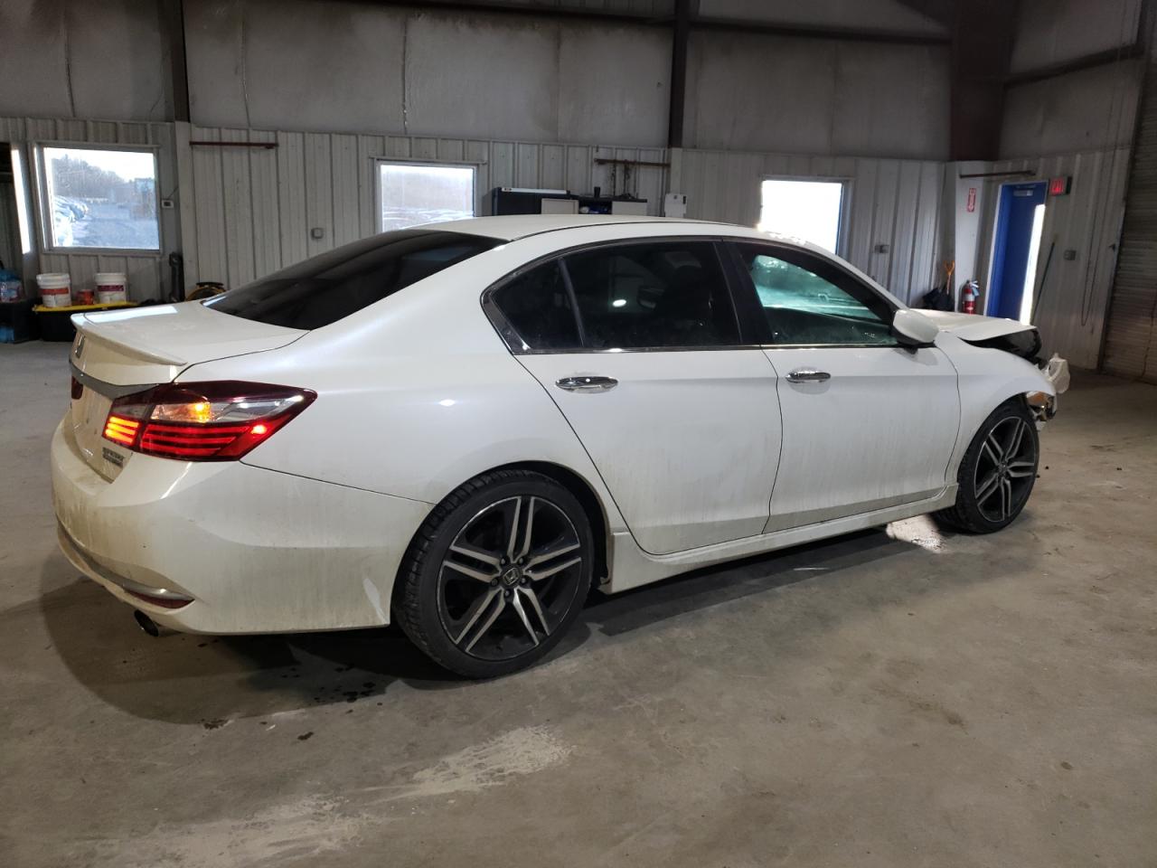 2017 Honda Accord - Image 3