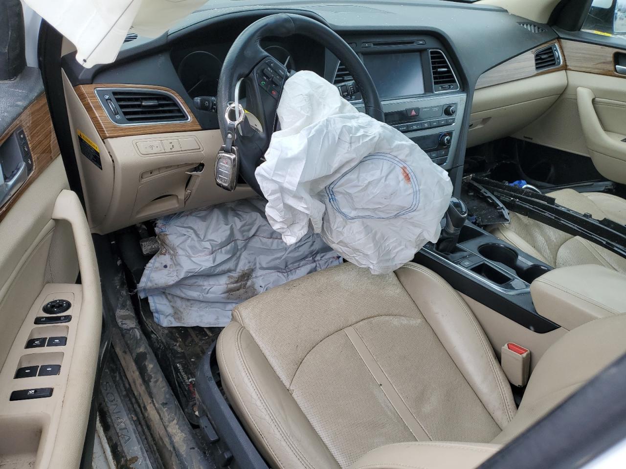 2015 Hyundai Sonata - Image 8