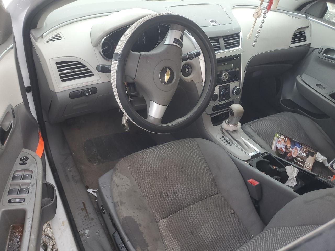 2012 Chevrolet Malibu - Image 8